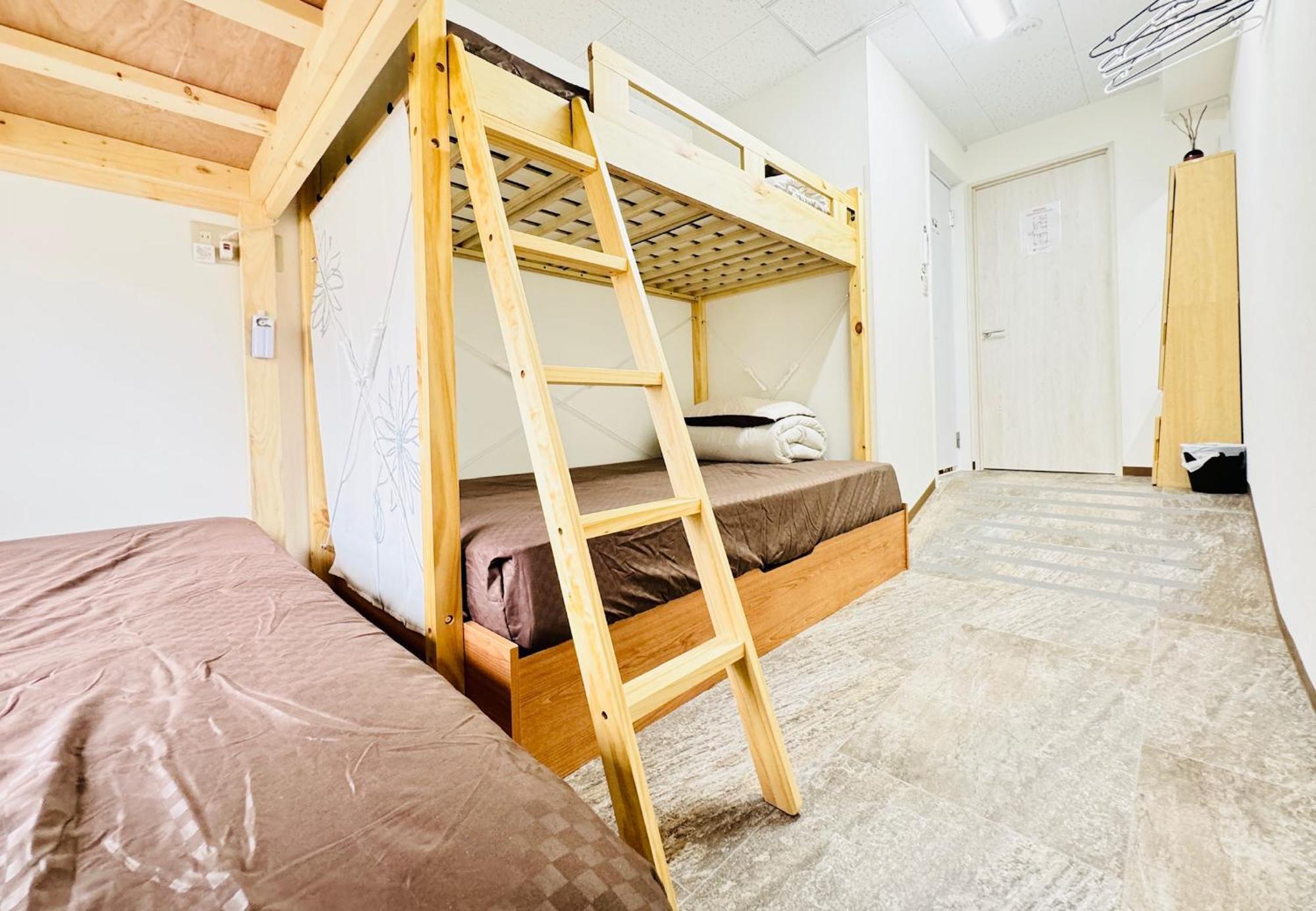 Guest House B'S Fiveⅱ Ōsaka Exterior foto