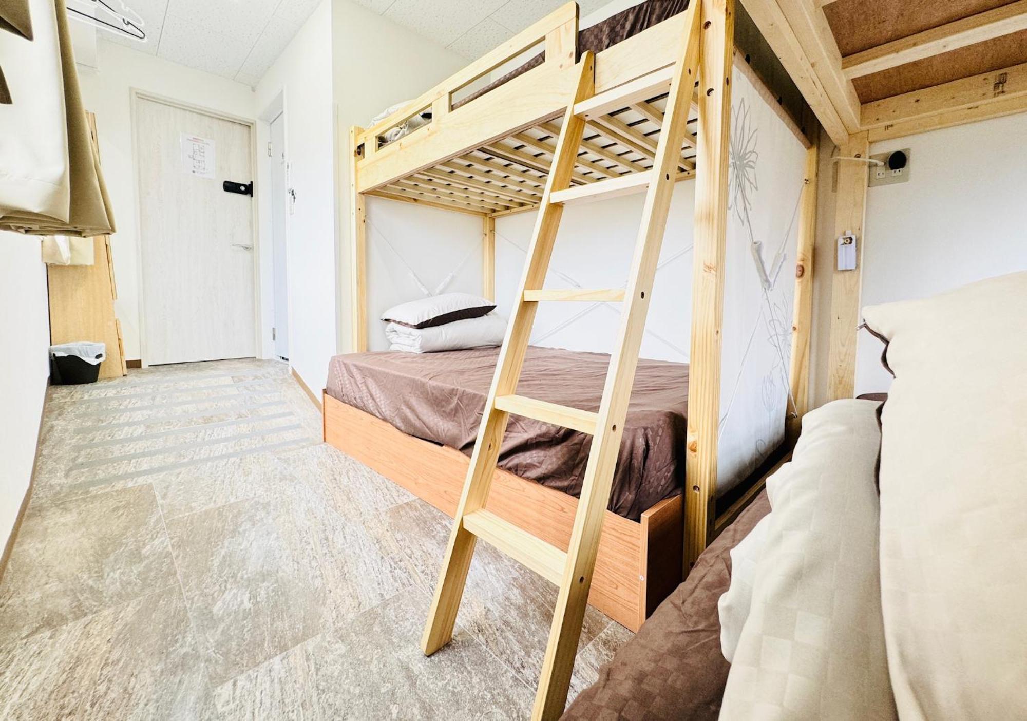 Guest House B'S Fiveⅱ Ōsaka Exterior foto